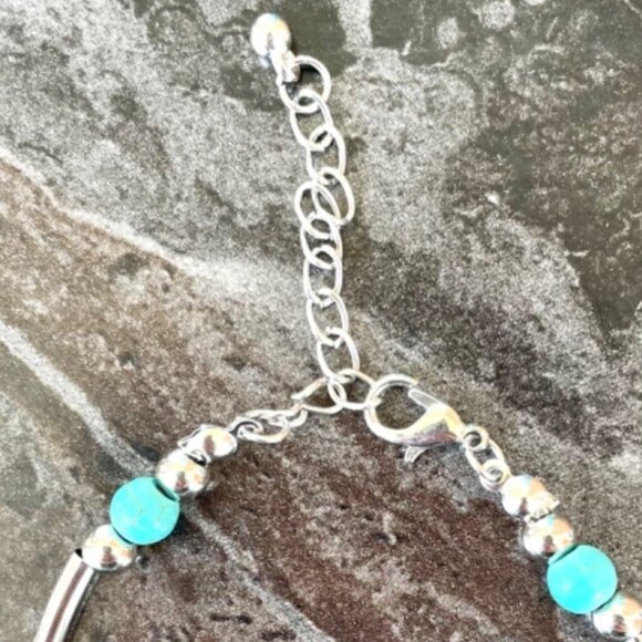 Butterfly Bracelet Turquoise Stone Beads and Silver Alloy Women Sz 6.5 to 9 in - Picture 3 of 9
